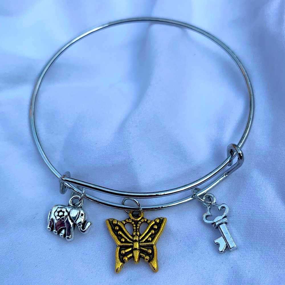 Brand New! Handmade! Adjustable Charm Bangle Bracelet!